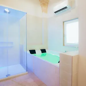 Filia Solis - Old Town & Apartahotel